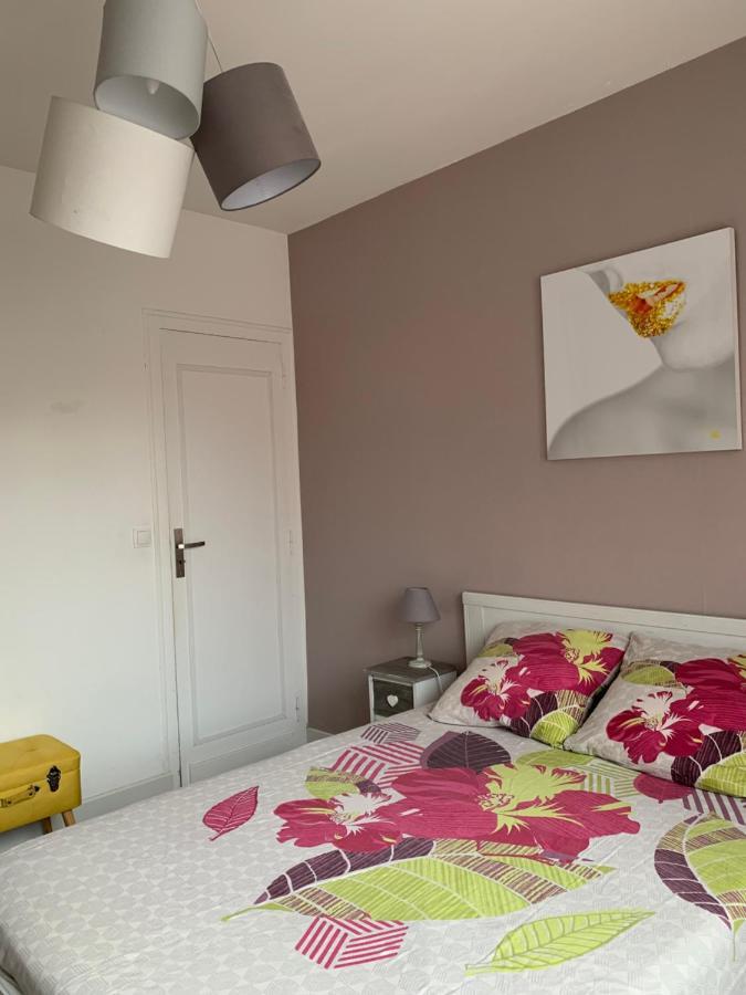 Lilas Pessac Exterior foto